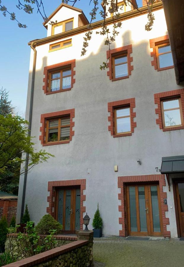 D7 Apartment Краков Экстерьер фото